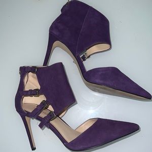 Nine West Pointed Toe Heels